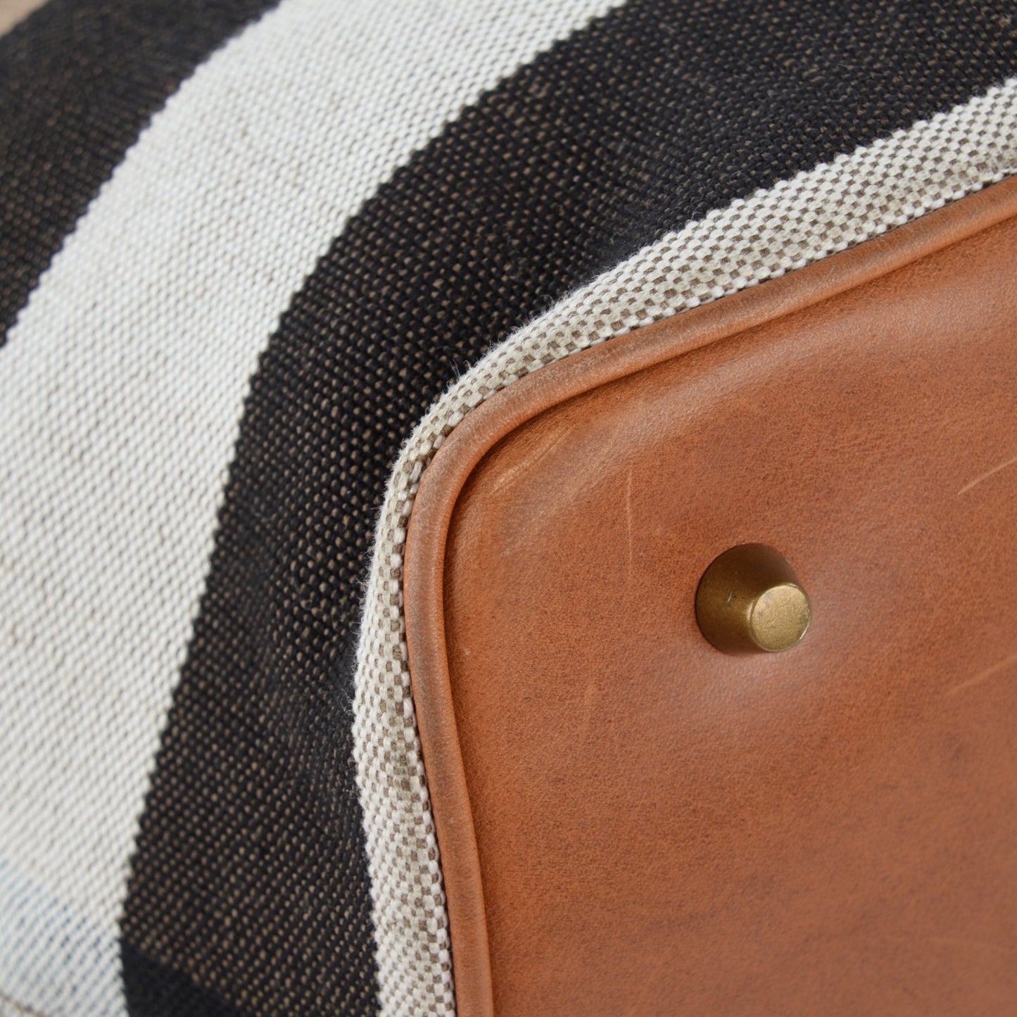 Canvas Mega Check Medium Susanna Hobo Saddle Brown
