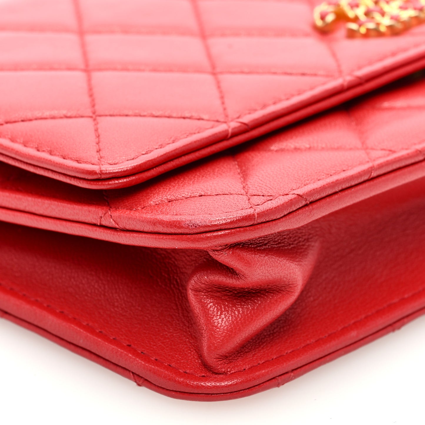 Lambskin Quilted Infinity Wallet On Chain WOC Red