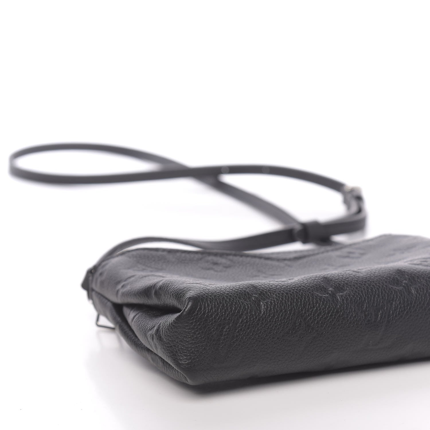 Louis Vuitton Empreinte Pallas Crossbody Black 14 of 16