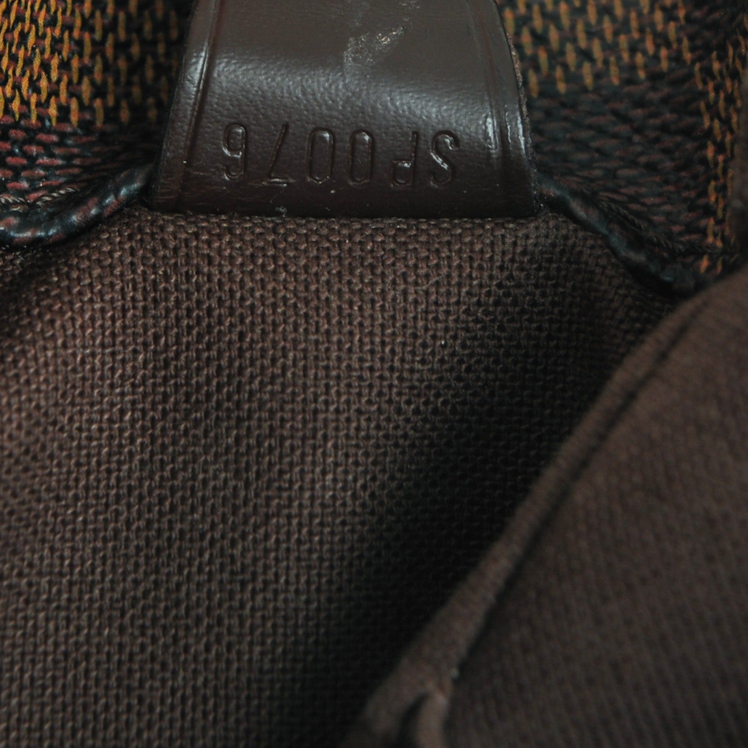 Louis Vuitton Damier Ebene Bastille Messenger 7 of 7