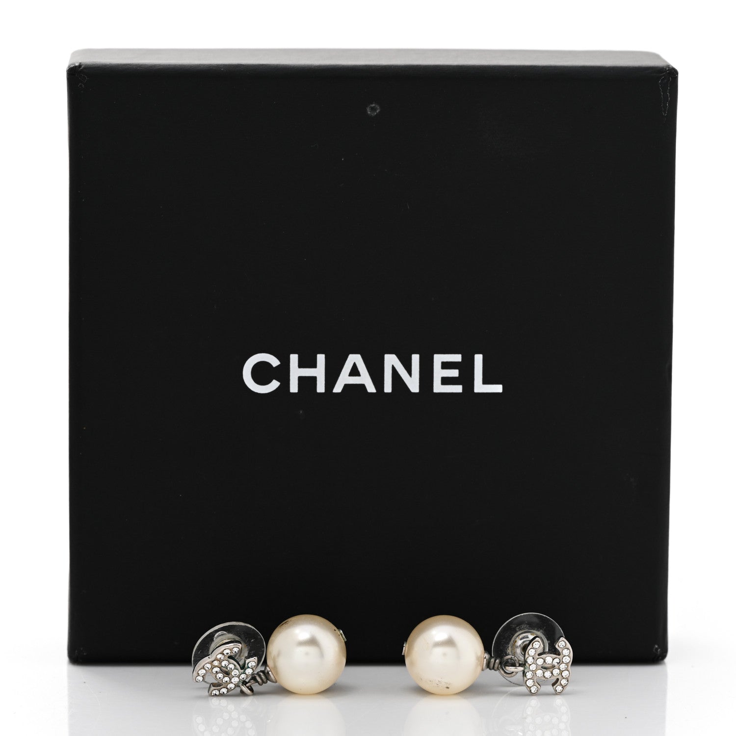 Chanel crystal CC pearl earrings 7 of 7