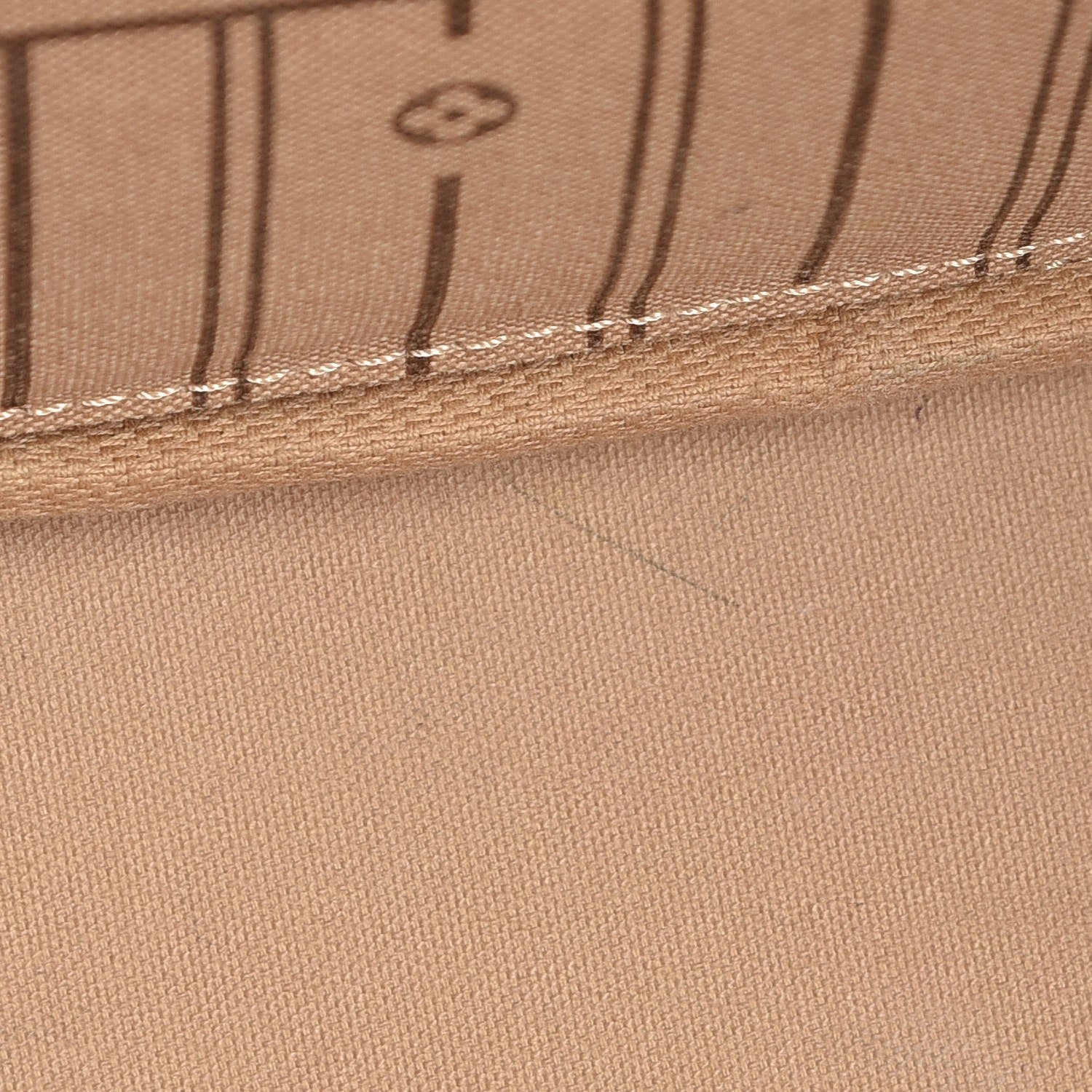 Louis Vuitton Monogram Neverfull MM 8 of 8