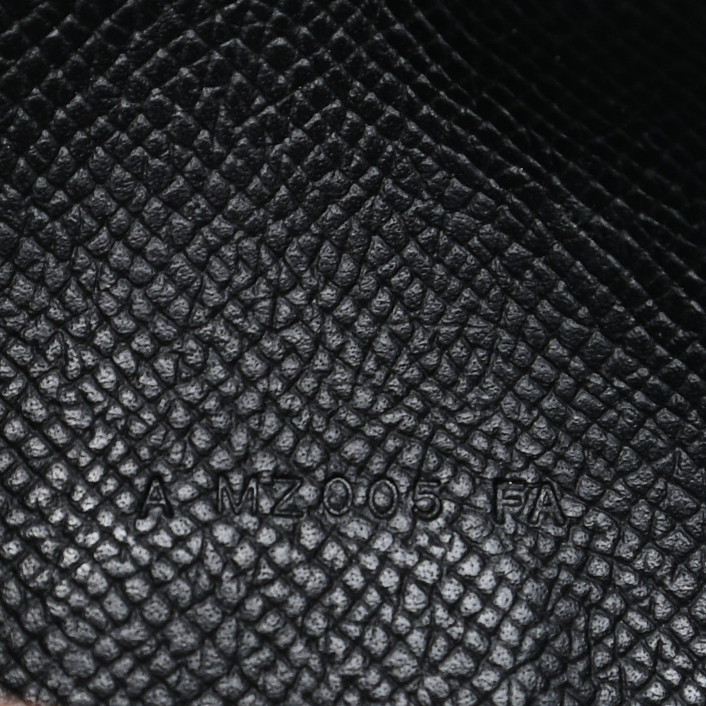 Epsom Bearn Gusset Wallet Black