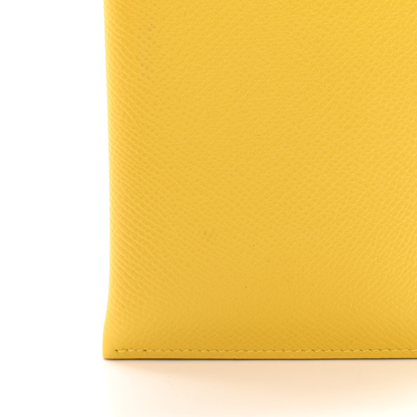 Epsom Tarmac PM Passport Holder Jaune De Naples