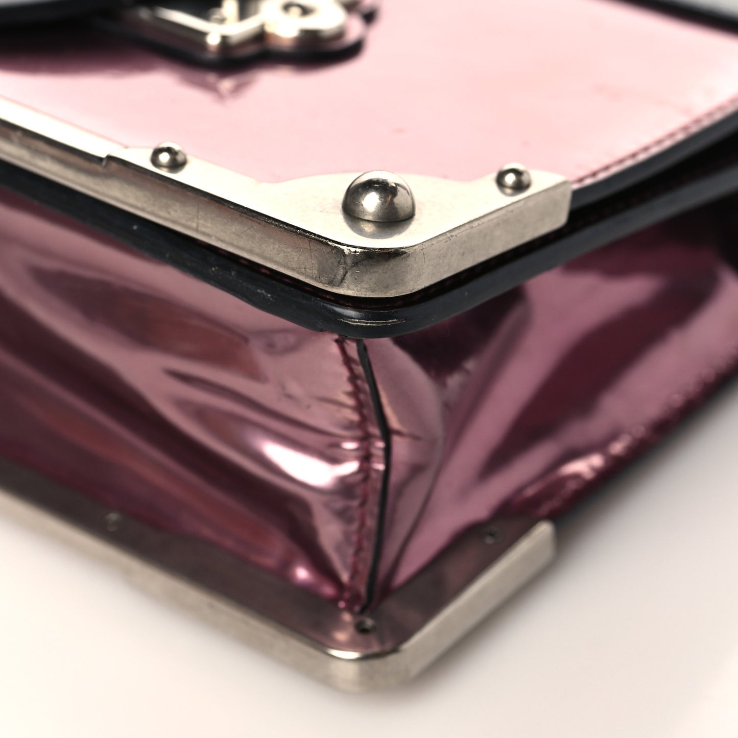 Metallic Vitello Saffiano Cahier Bag Ibisco Black