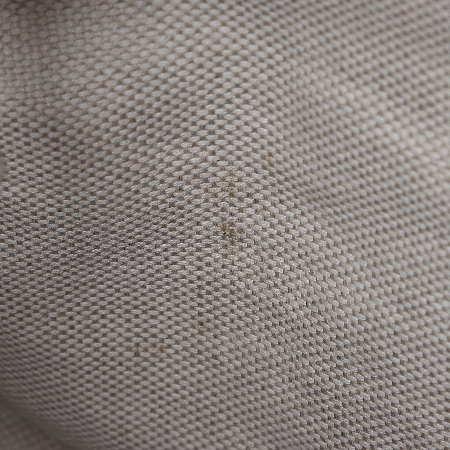 Pebbled Calfskin Medium Soho Boston Off White