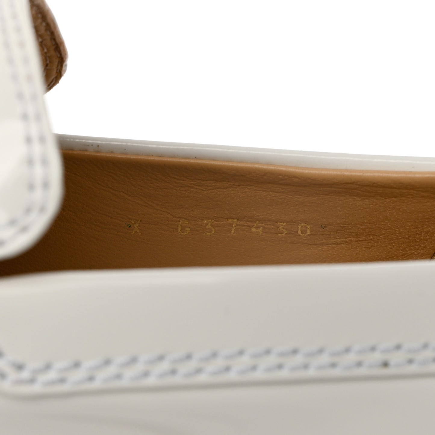 Shiny Calfskin Logo Loafers 40 White