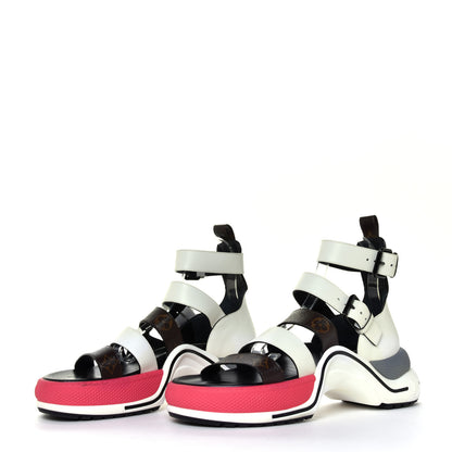 Louis Vuitton Patent Monogram LV Archlight Sandal 41 White 3 of 12