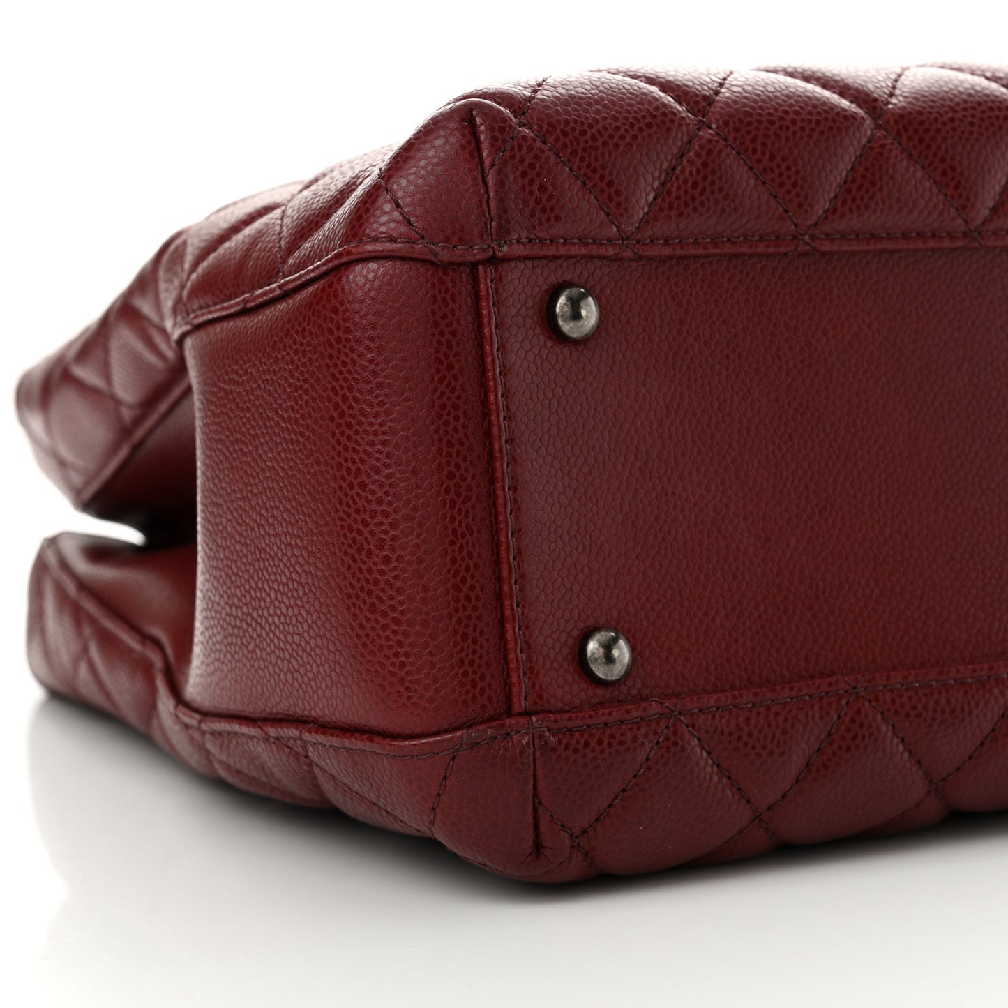 Caviar Quilted City Shopping Tote Dark Red
