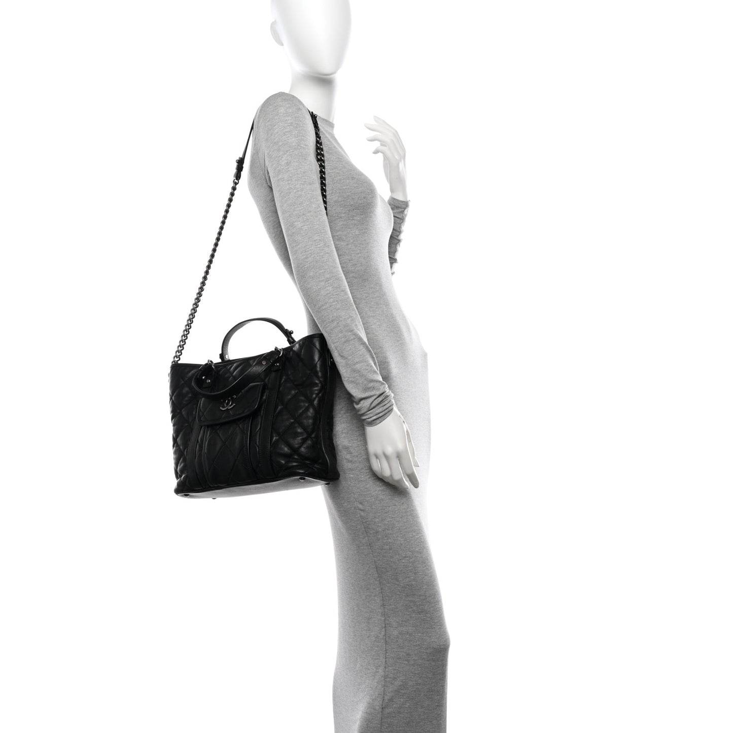 Calfskin Quilted Small Casual Riviera Tote Black