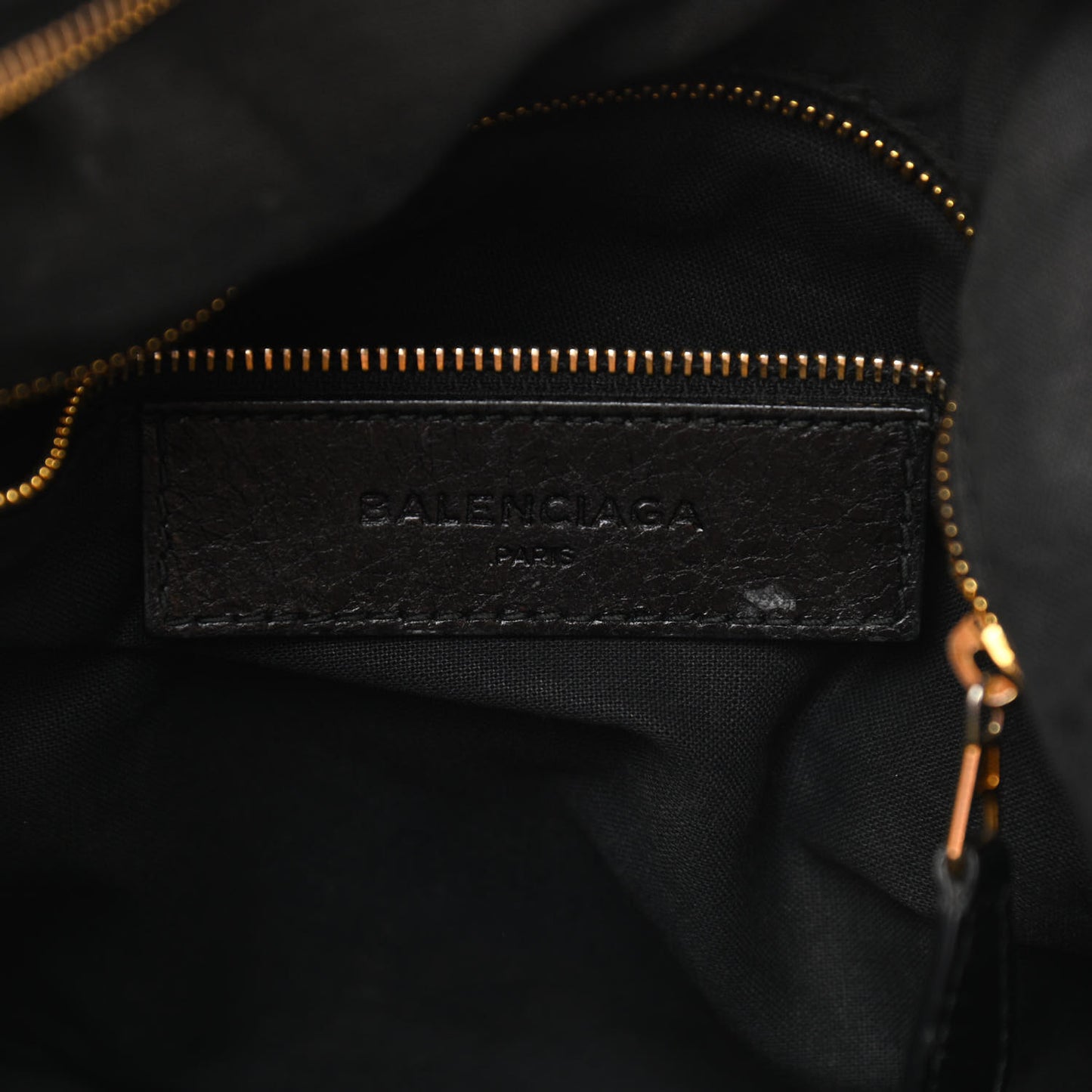 Agneau Giant 12 Gold Hardware Town Black