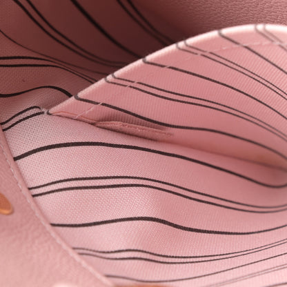 Louis Vuitton Empreinte Montaigne MM Rose Ballerine 7 of 12