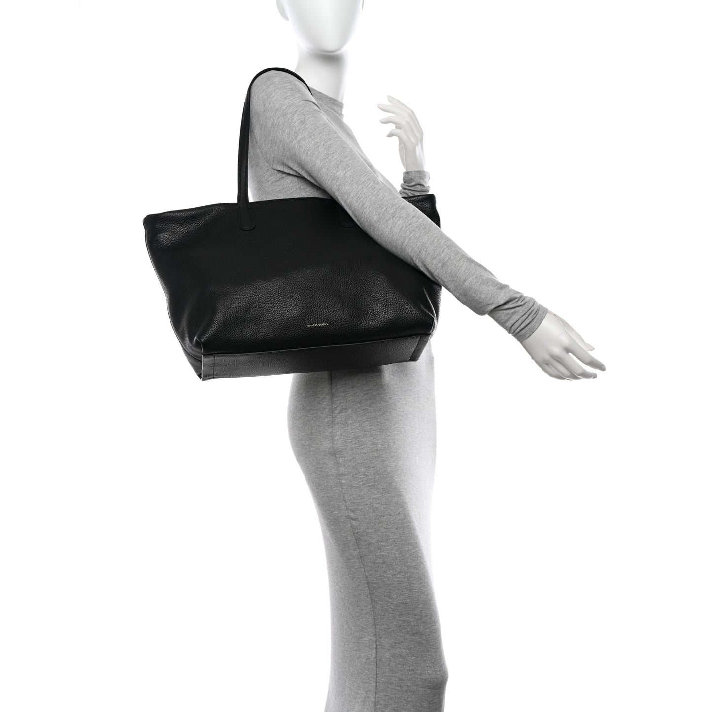 Pebbled Calfskin Everyday Zip Tote Black