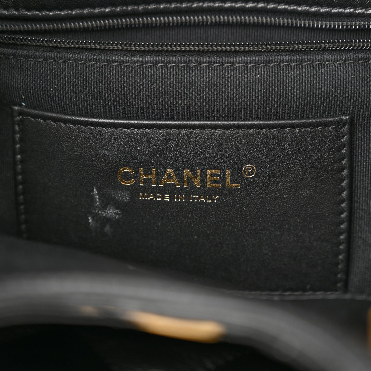 Shiny Lambskin Quilted CC Belt Shopping Bag Black Black