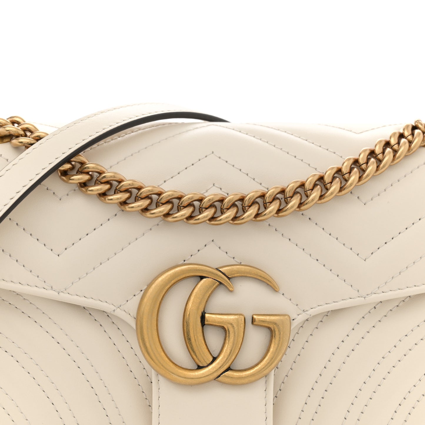 Calfskin Matelasse Small GG Marmont Shoulder Bag White