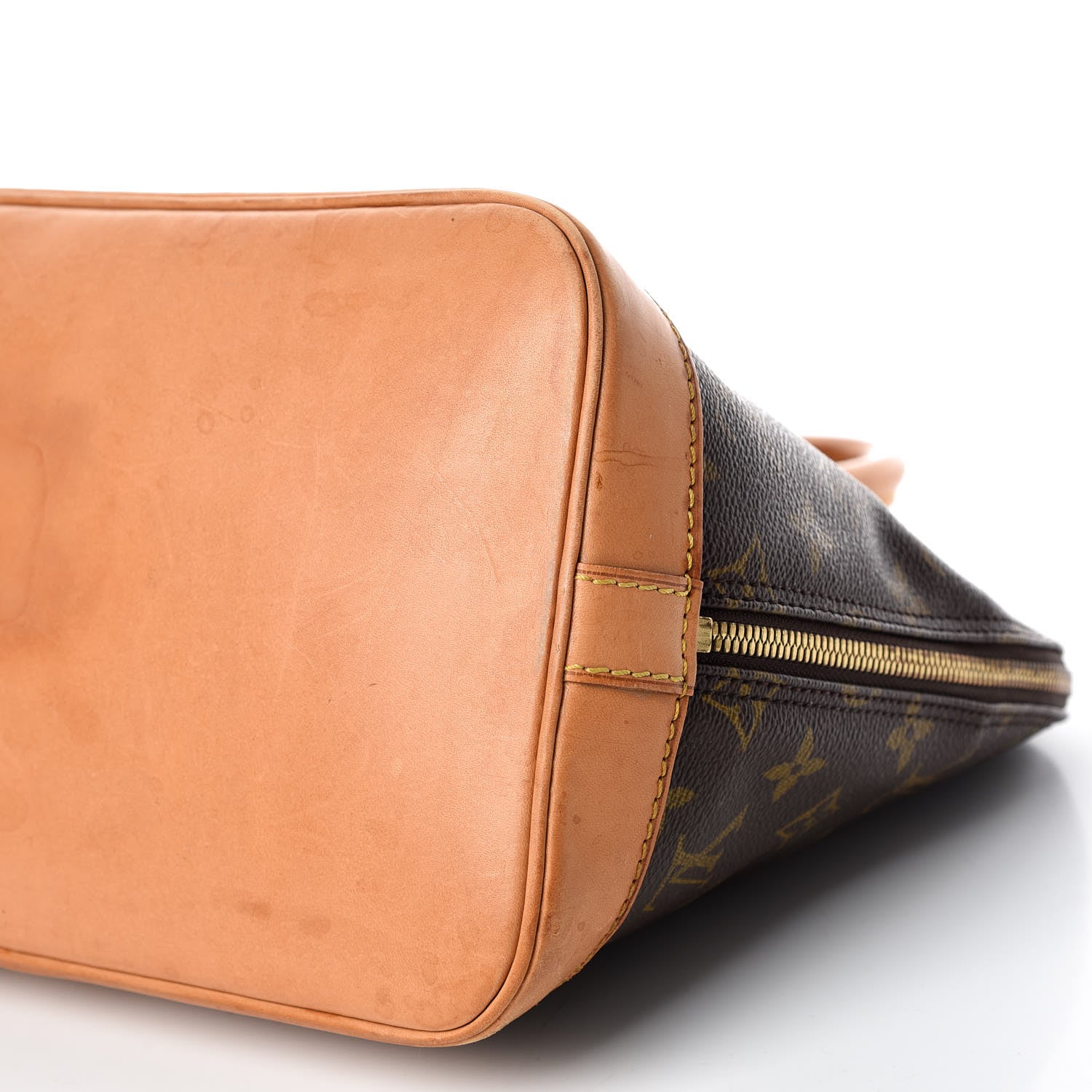 Louis Vuitton Monogram Alma PM 6 of 23