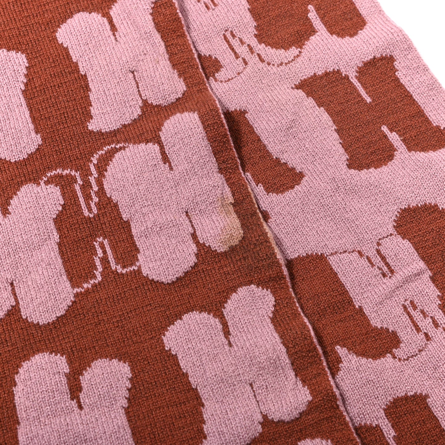 Cashmere Knit Logo Scarf
