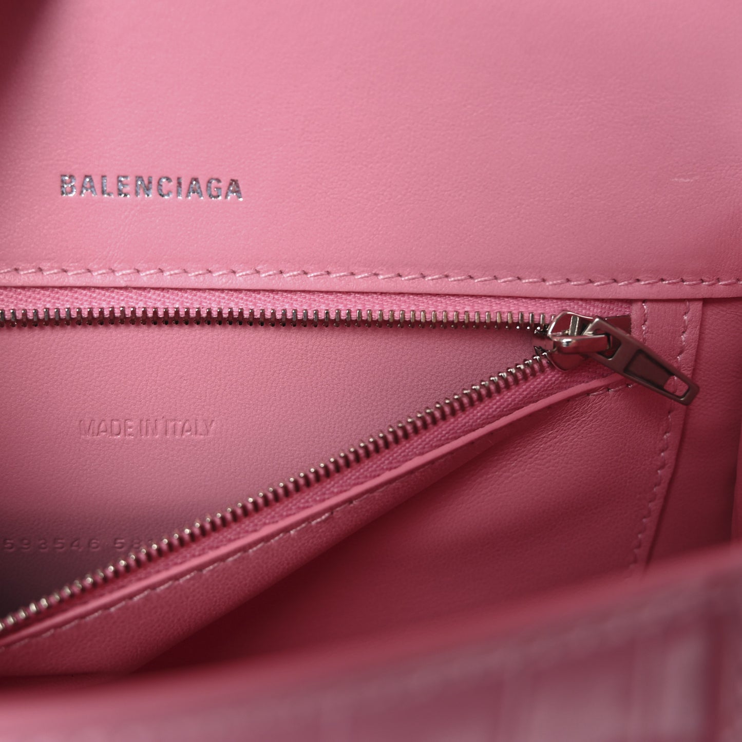 Shiny Calfskin Crocodile Embossed Small Hourglass Top Handle Bag Candy Pink