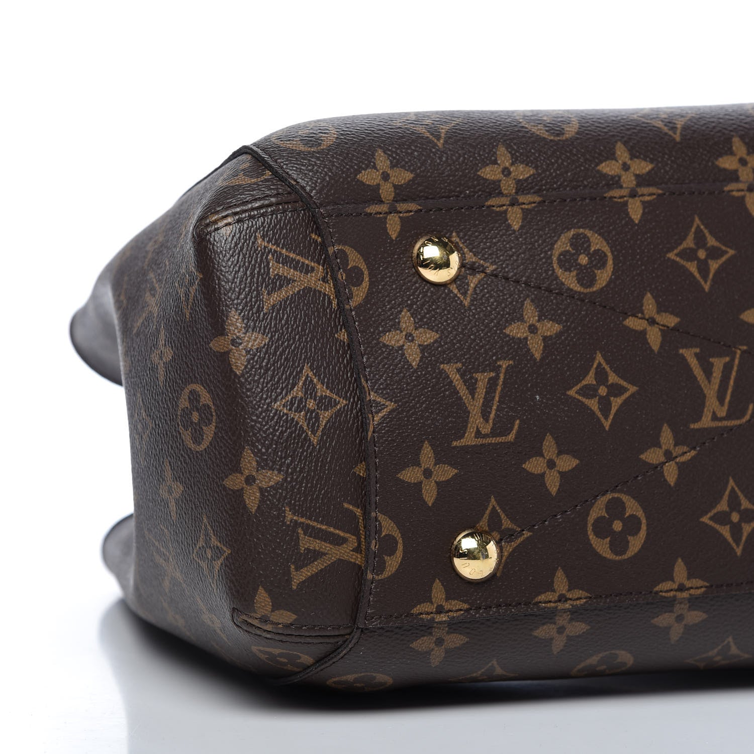 Louis Vuitton Monogram Montaigne GM 6 of 10