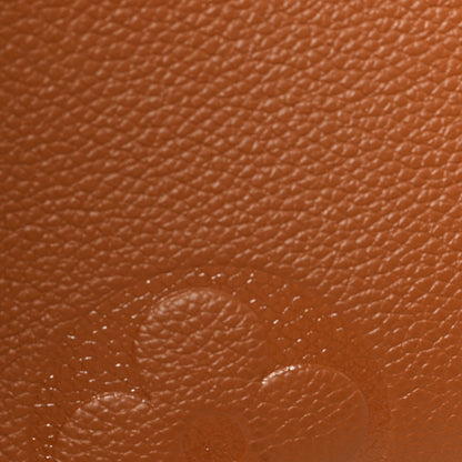 Louis Vuitton Empreinte Monogram Giant Wild At Heart Onthego MM Caramel 11 of 11