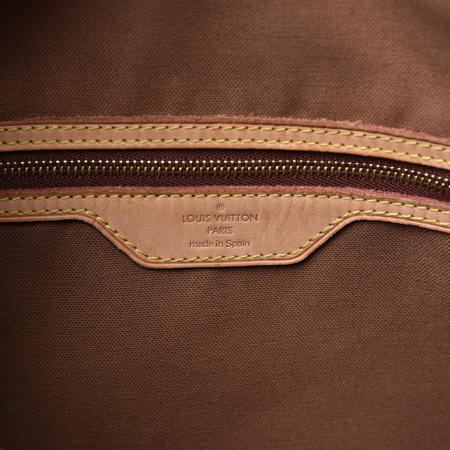 Louis Vuitton Monogram Batignolles Vertical 6 of 18