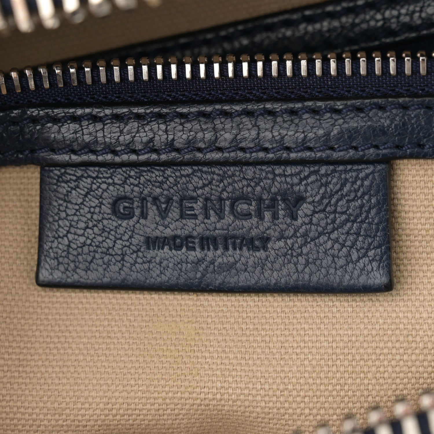 Givenchy Sugar Goatskin Small Antigona Navy 6 of 14