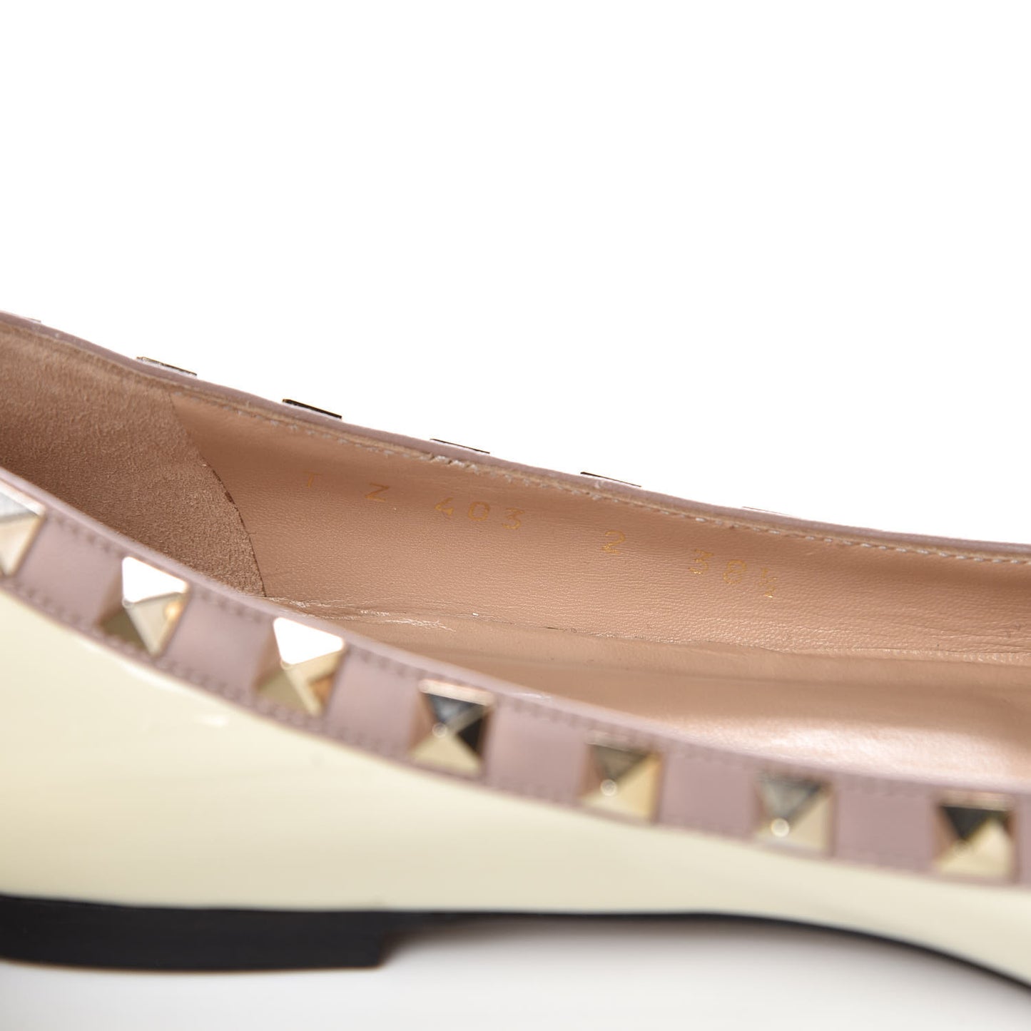 Patent Rockstud Ballerina Flats 38.5 Light Ivory Poudre