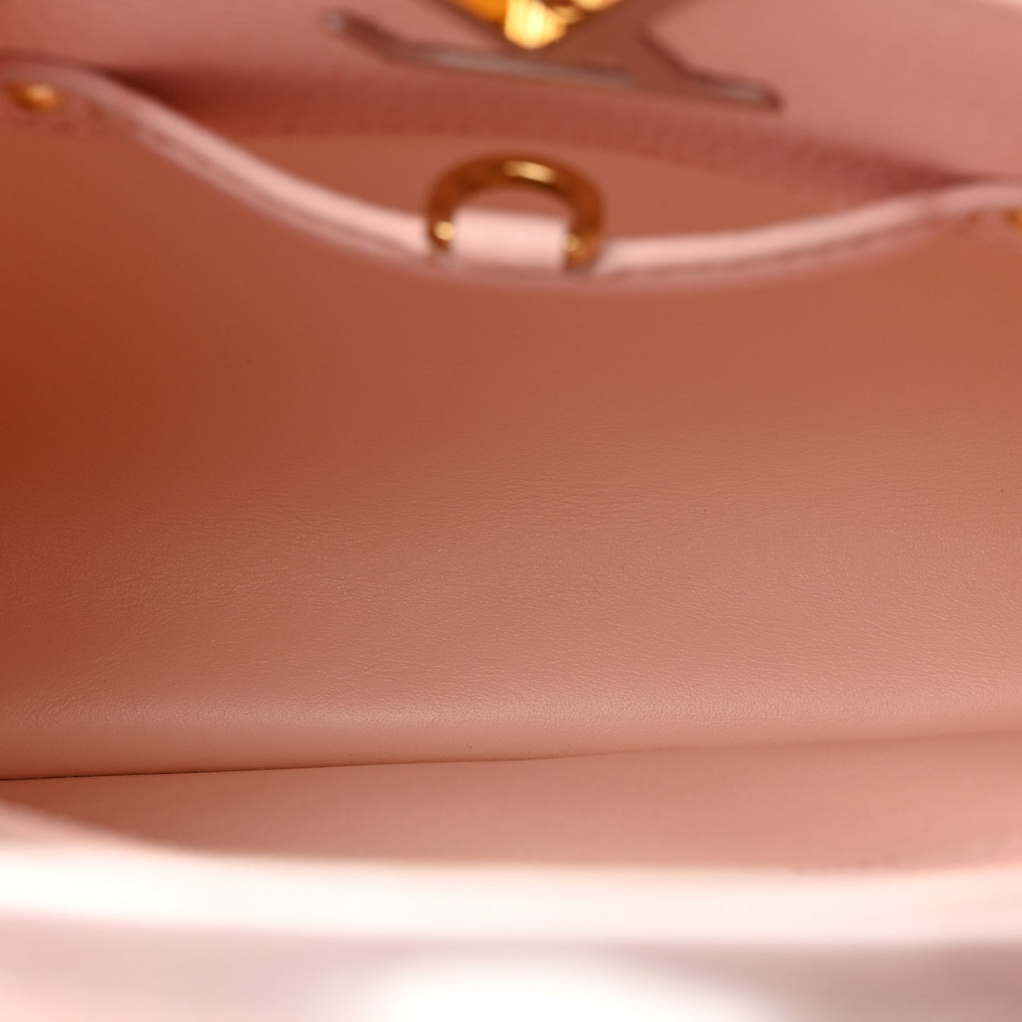 Taurillon Capucines BB Rose Jasmin