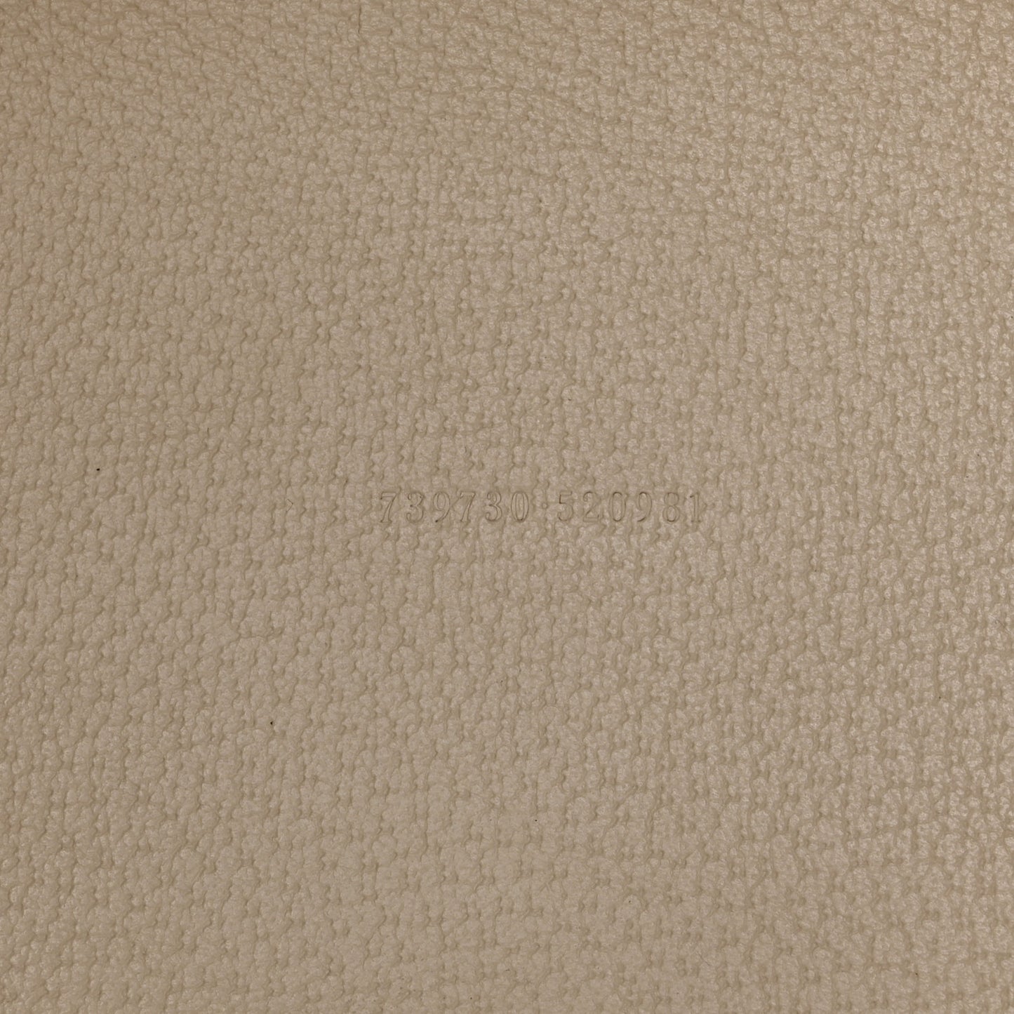 Textured Dollar Calfskin Medium Ophidia Shoulder Tote Bag  Mystic White