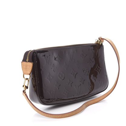 Louis Vuitton Vernis Pochette Accessories NM Amarante 3 of 10
