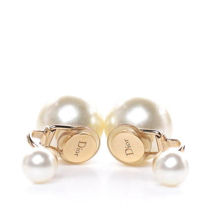 Christian Dior Pearl Clip On Earrings Cream 4 of 4