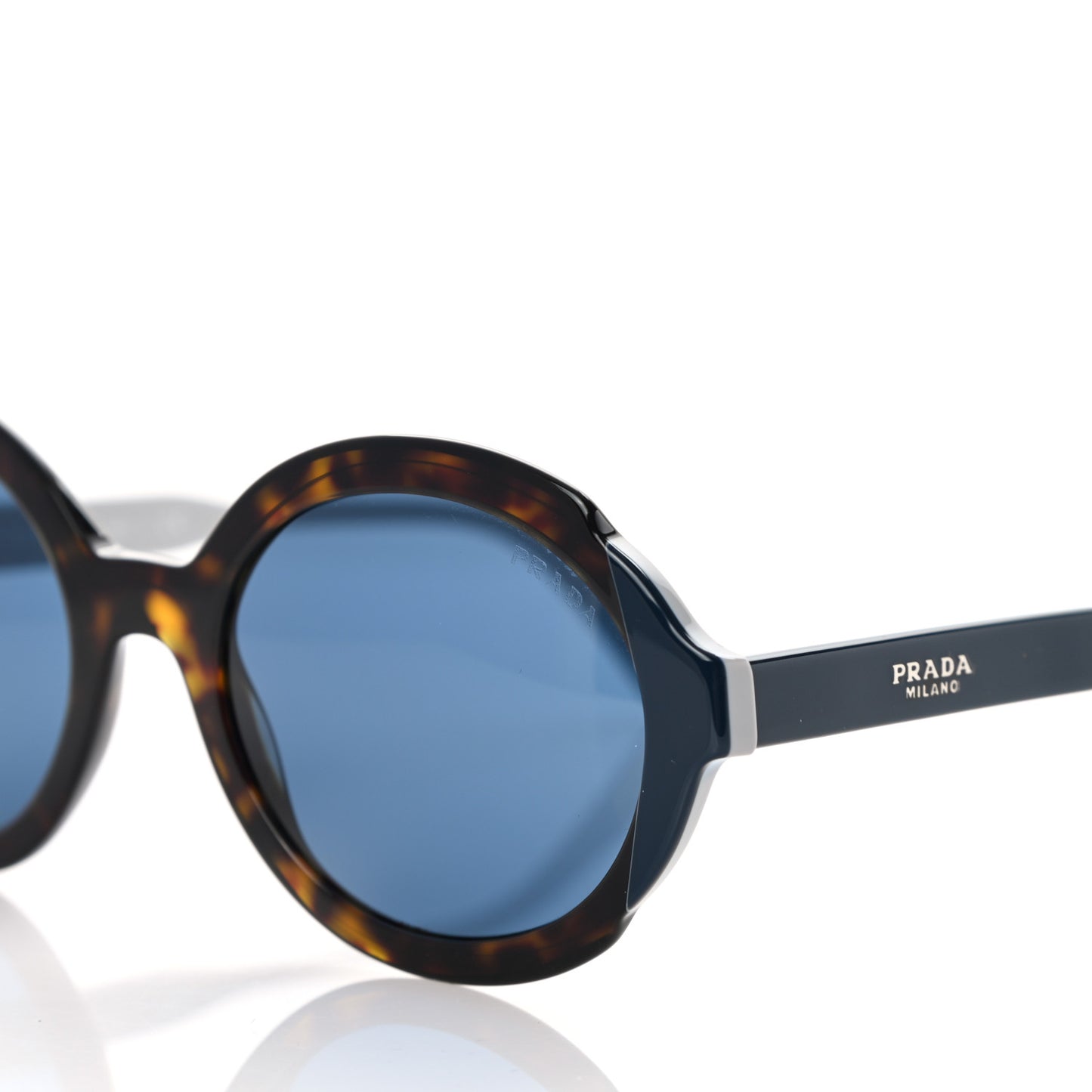 Round SPR 17U Sunglasses Tortoise
