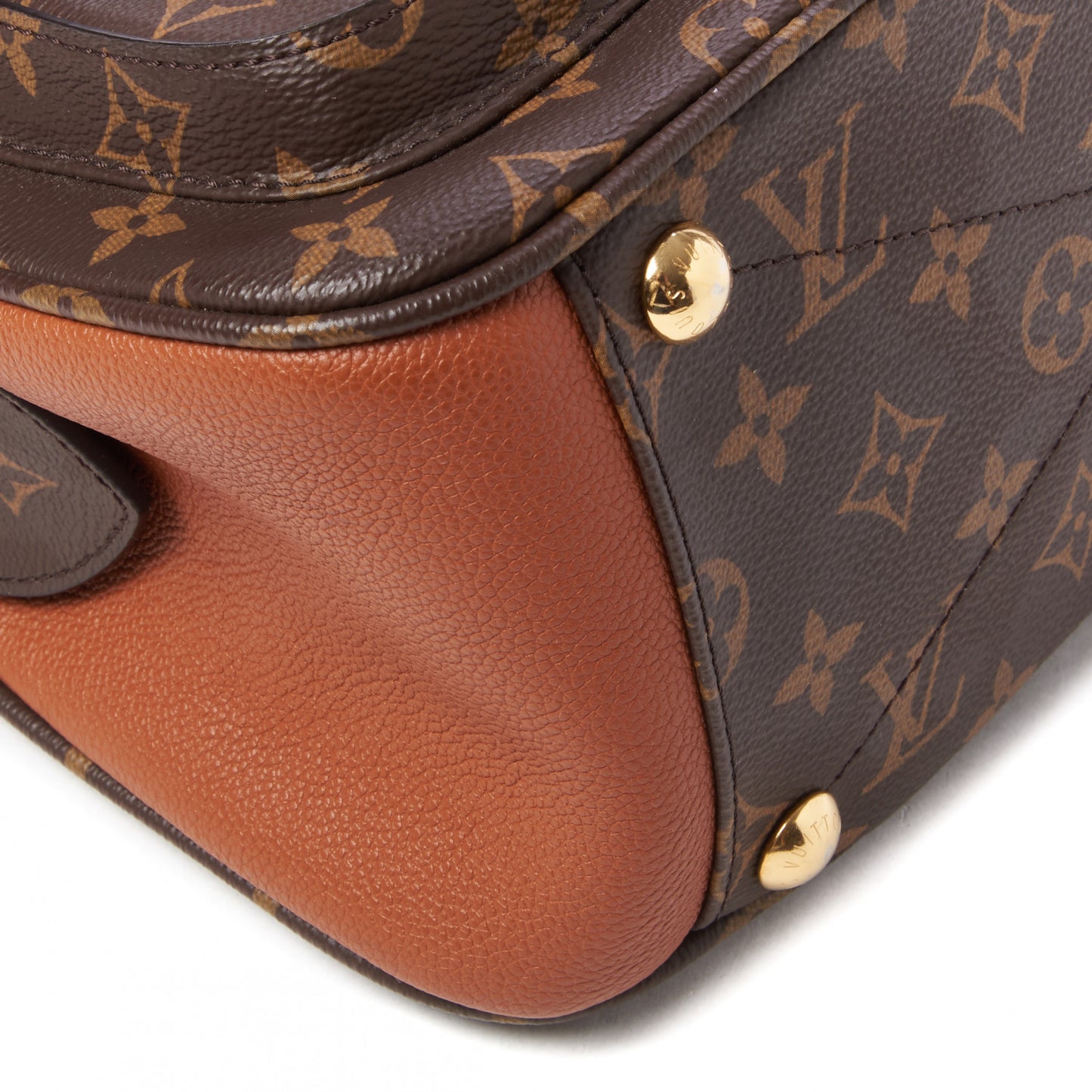 Monogram Manhattan NM Caramel