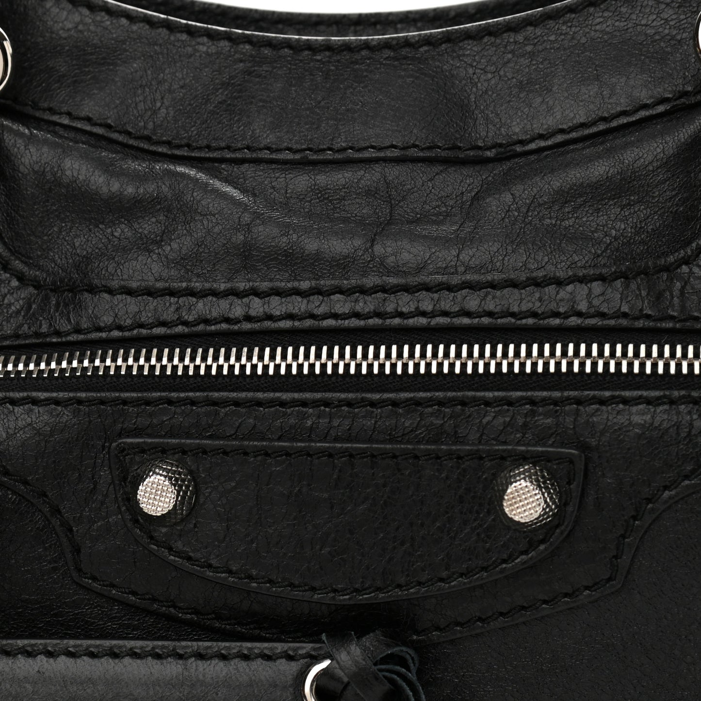 Agneau Giant 12 Silver Hardware Town Black