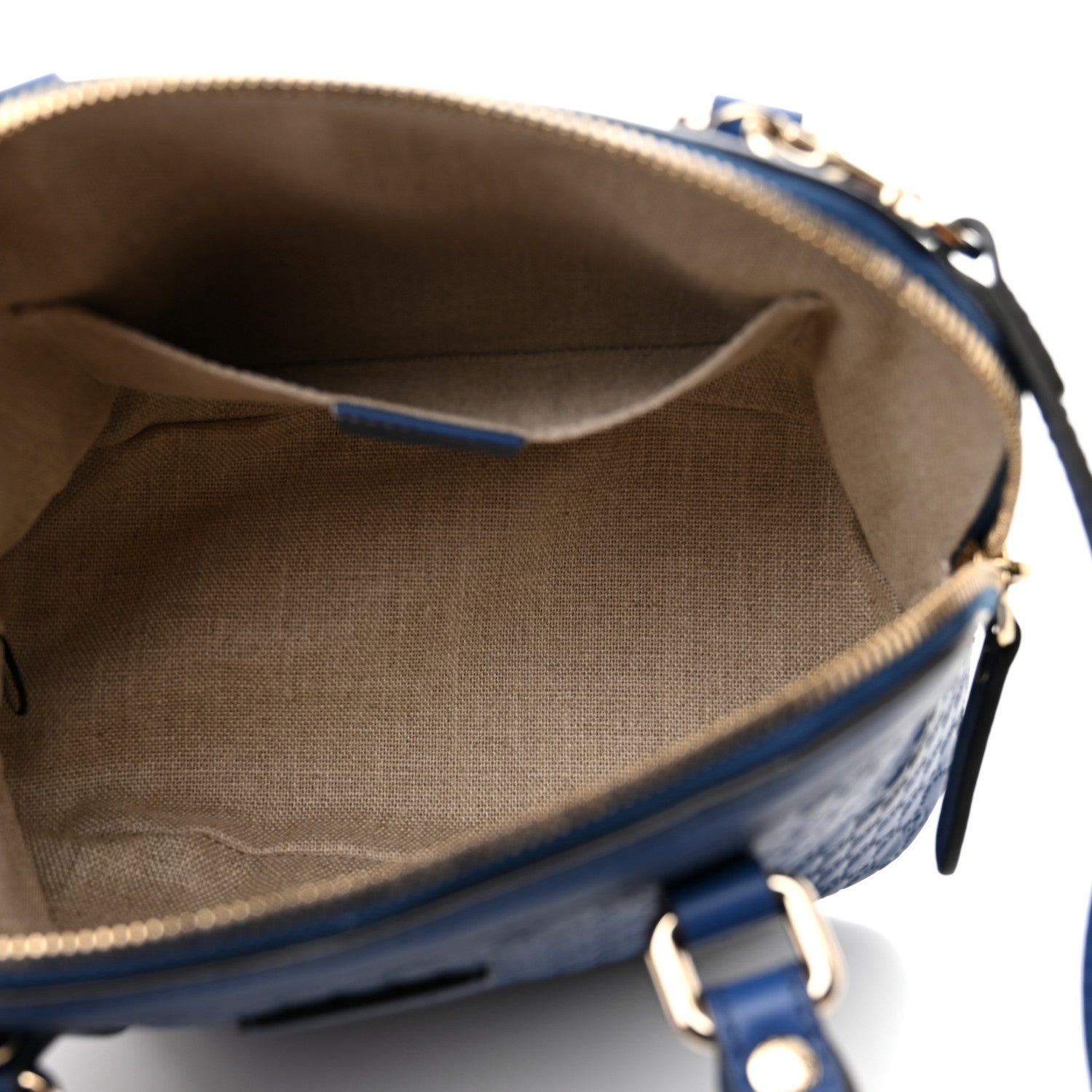 Gucci Microguccissima Mini Dome Bag Caspian 5 of 9