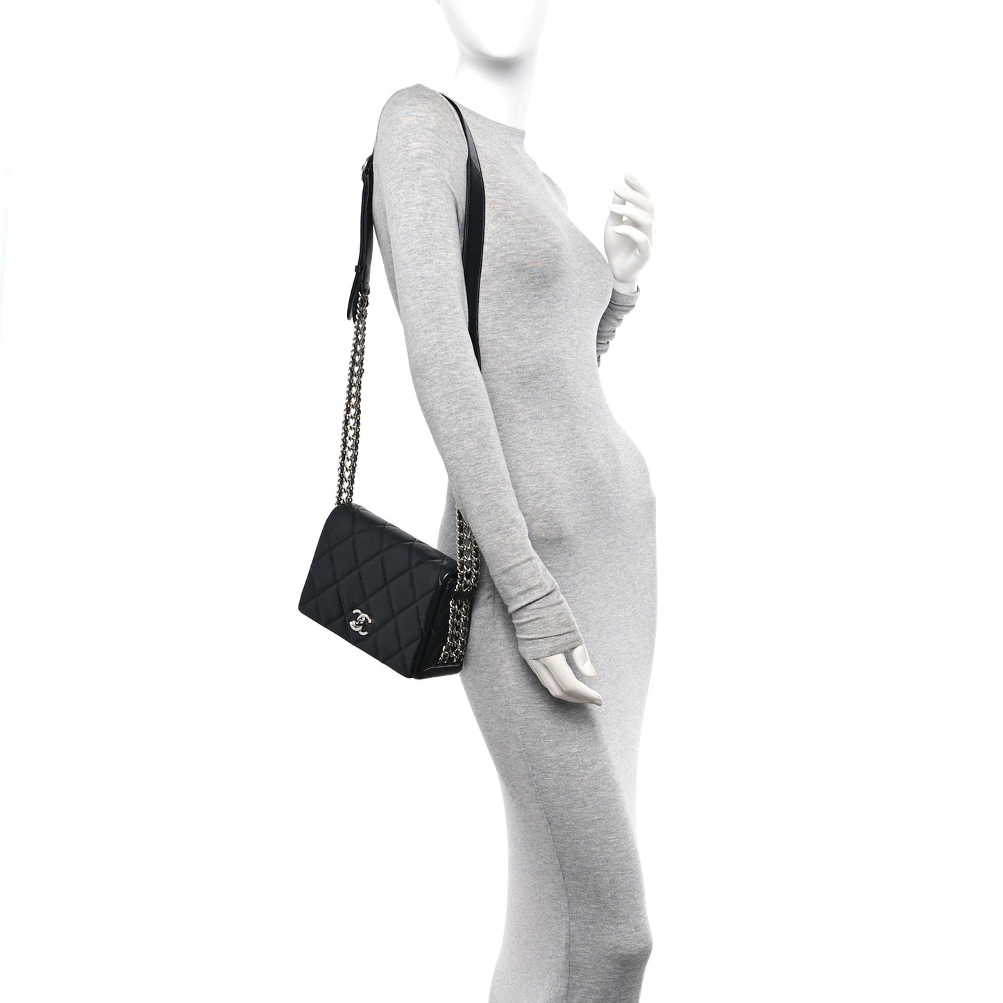 Lambskin Quilted Small Chain Rows Flap Black
