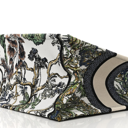 Christian Dior Canvas Embroidered Medium Etoile de Voyage Book Tote White Multicolor 9 of 9