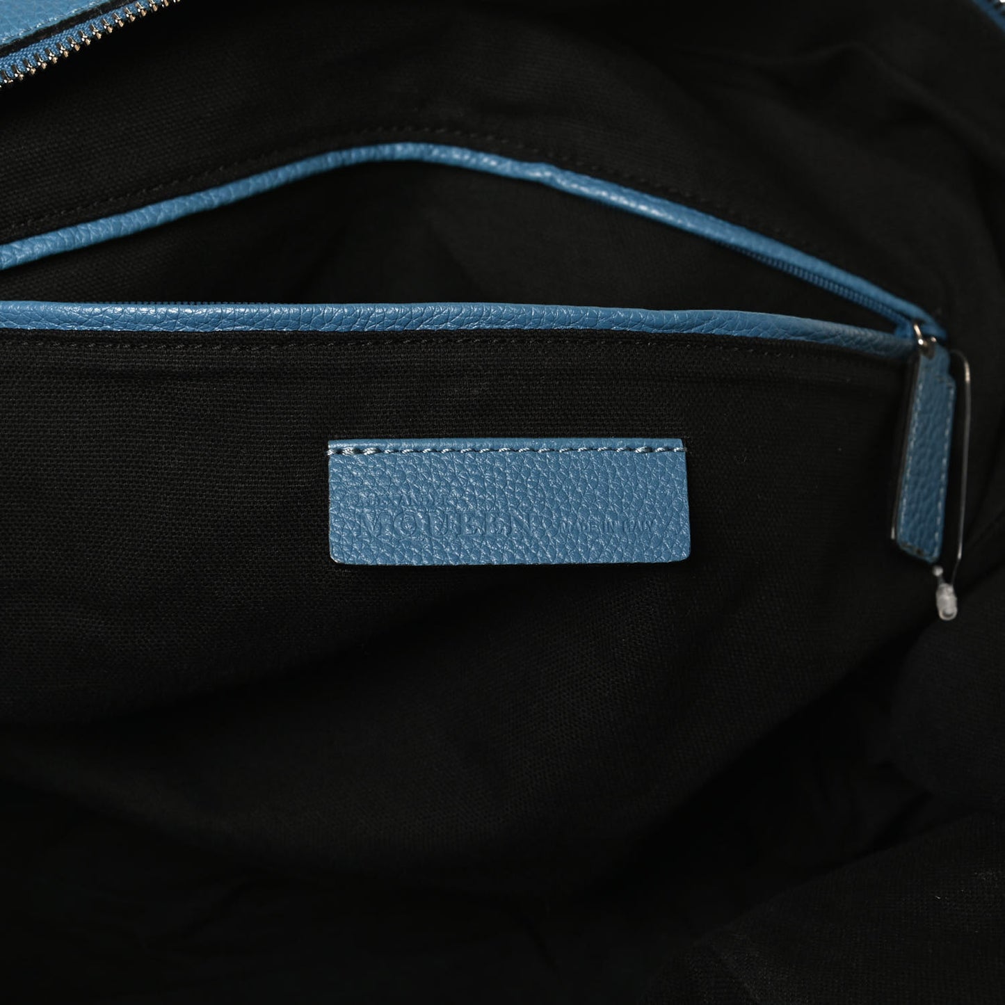 Pebbled Calfskin Large Skull Padlock Zip Around Tote Light Blue