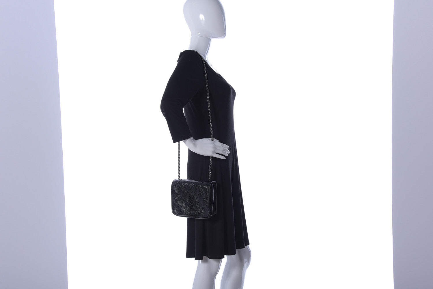 Saint Laurent Crinkled Calfskin Matelasse Monogram Niki Chain Wallet Black 2 of 10