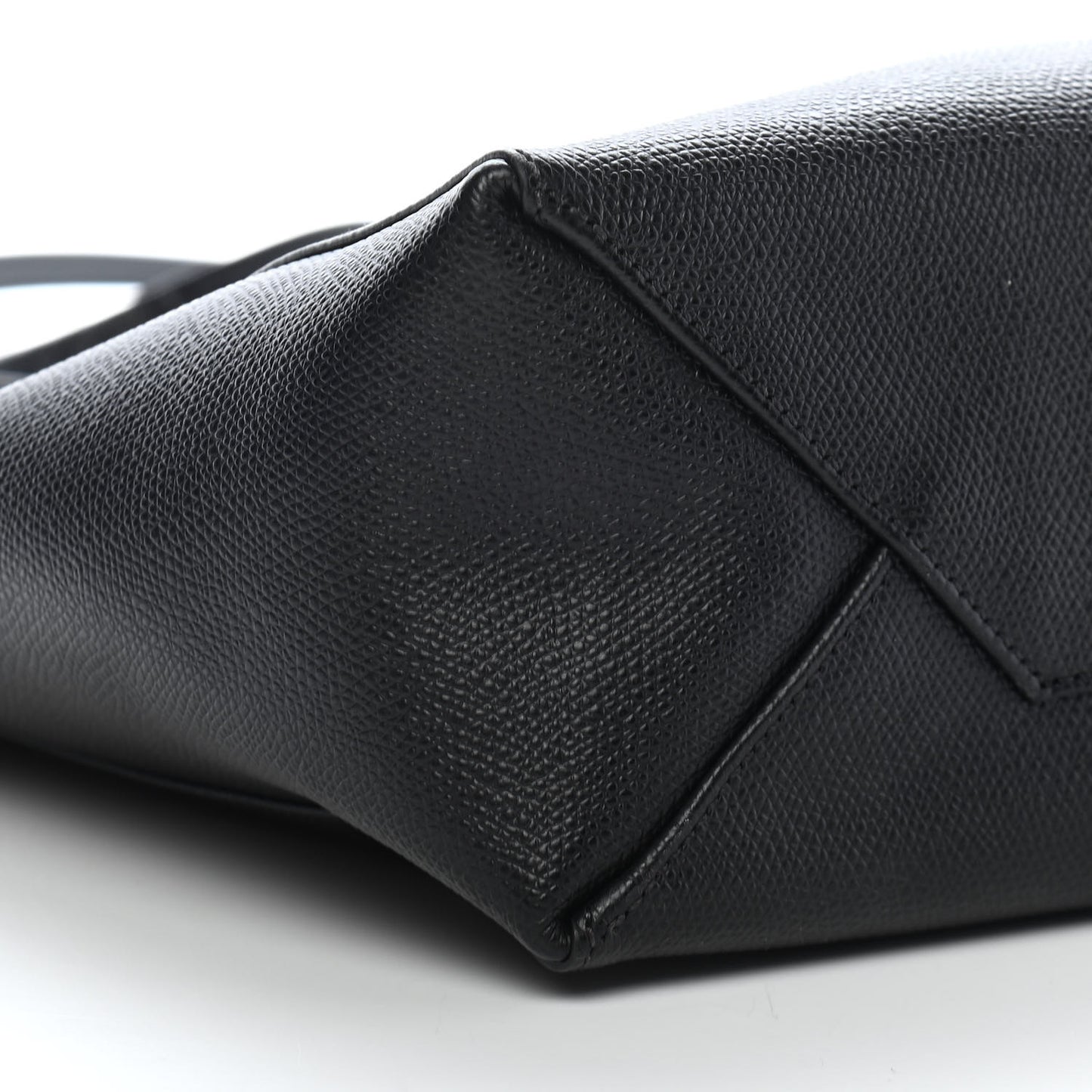 Grained Calfskin Small Vertical Cabas Black