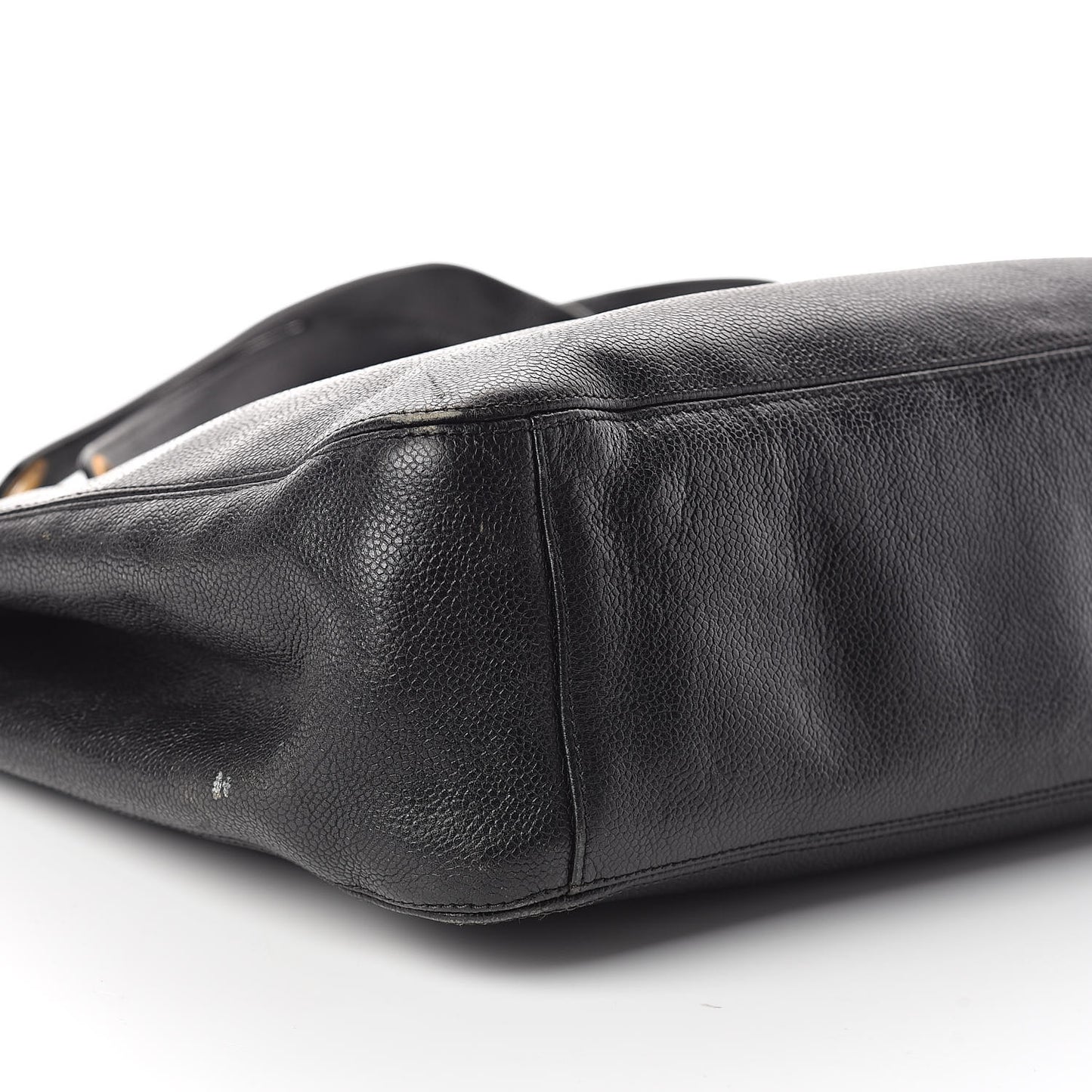 Caviar CC Shoulder Bag Black