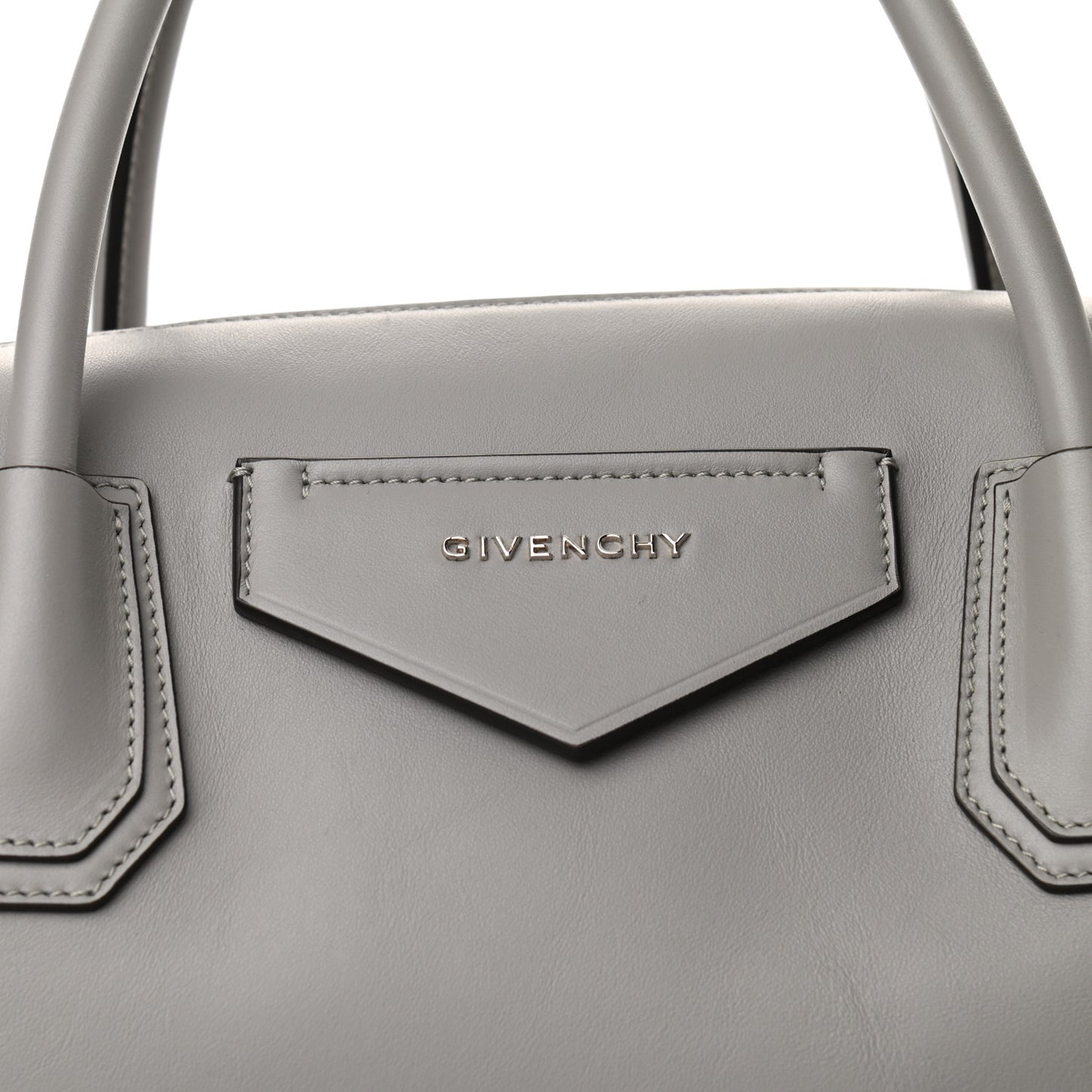 Smooth Calfskin Medium Soft Antigona Grey