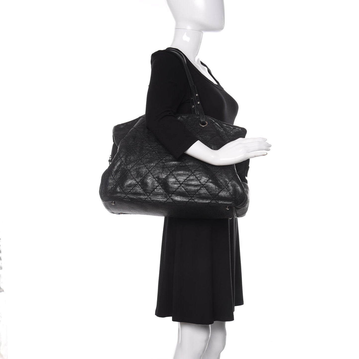 Glazed Calfskin Diamond Stitched XL On The Road Zip Tote Black