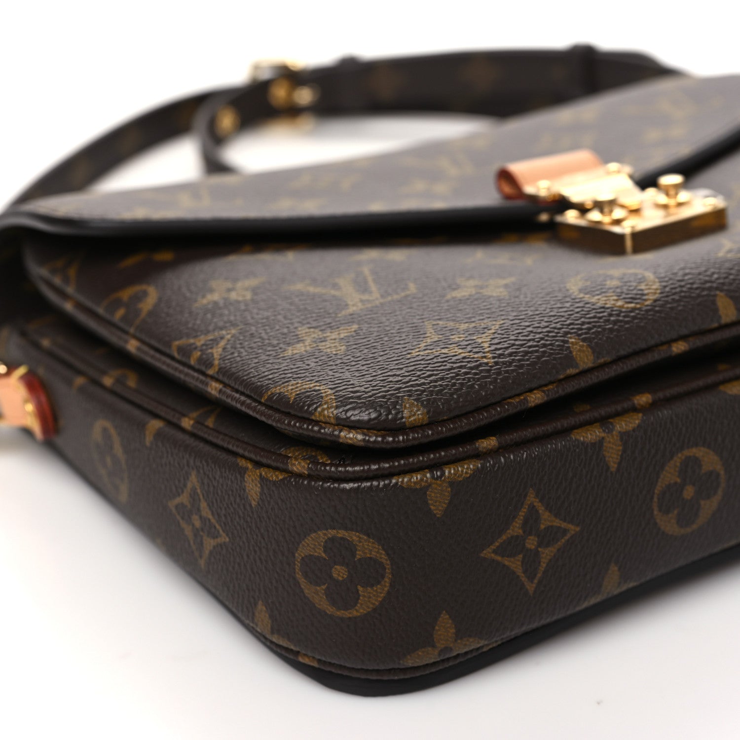 Louis Vuitton Monogram Pochette Metis 8 of 9