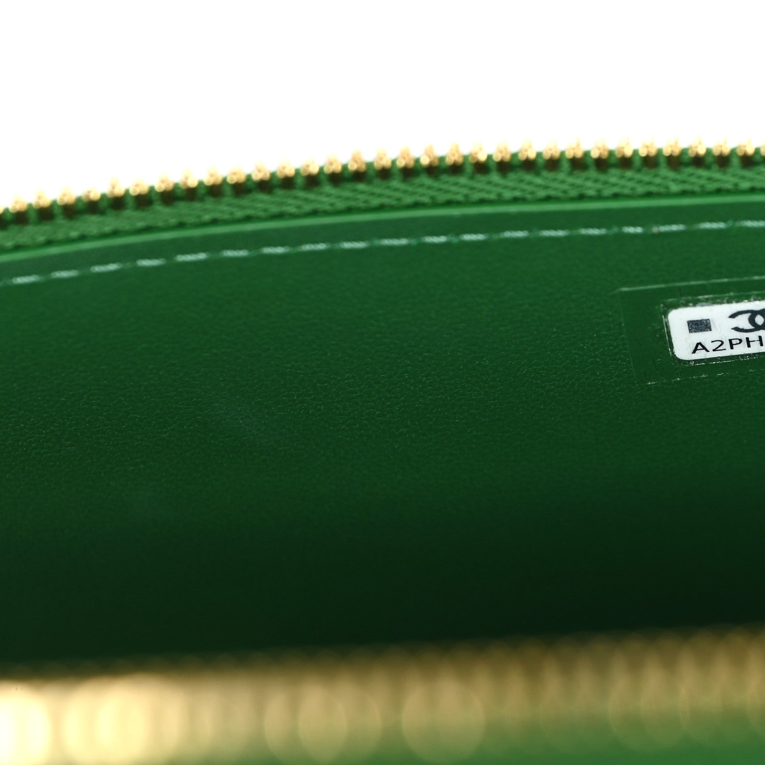 Chanel Calfskin Crocodile Embossed Exoticoco Small Top Handle Vanity Case With Chain Emerald 7 of 11