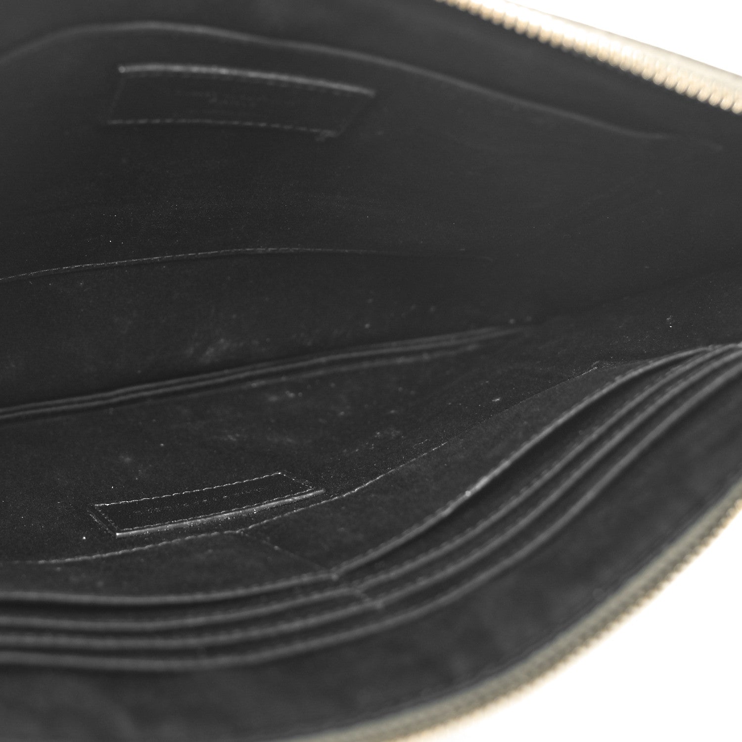 Saint Laurent Grain De Poudre Paris Zipped Tablet Holder Greyish Brown 7 of 9