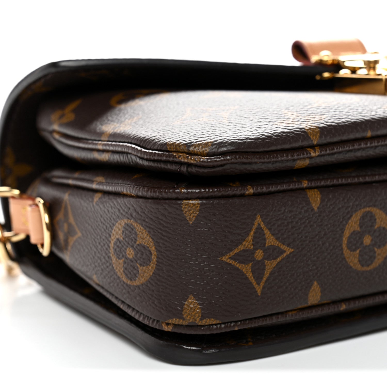 Louis Vuitton Monogram Pochette Metis East West 8 of 10