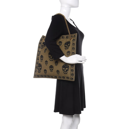 Alexander McQueen Canvas Skull Print Shopper Green Black 2 of 10