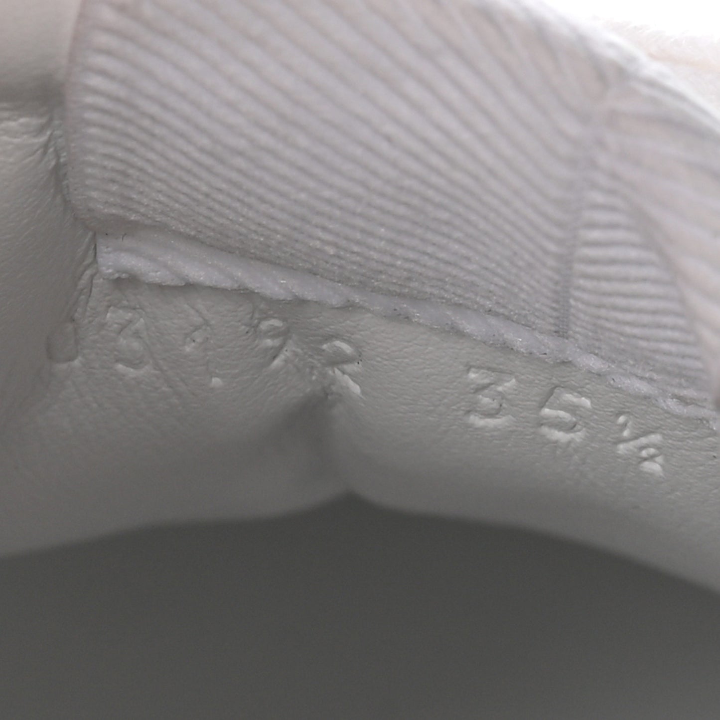 GG Supreme Monogram Womens Rhyton Sneakers 35.5 White
