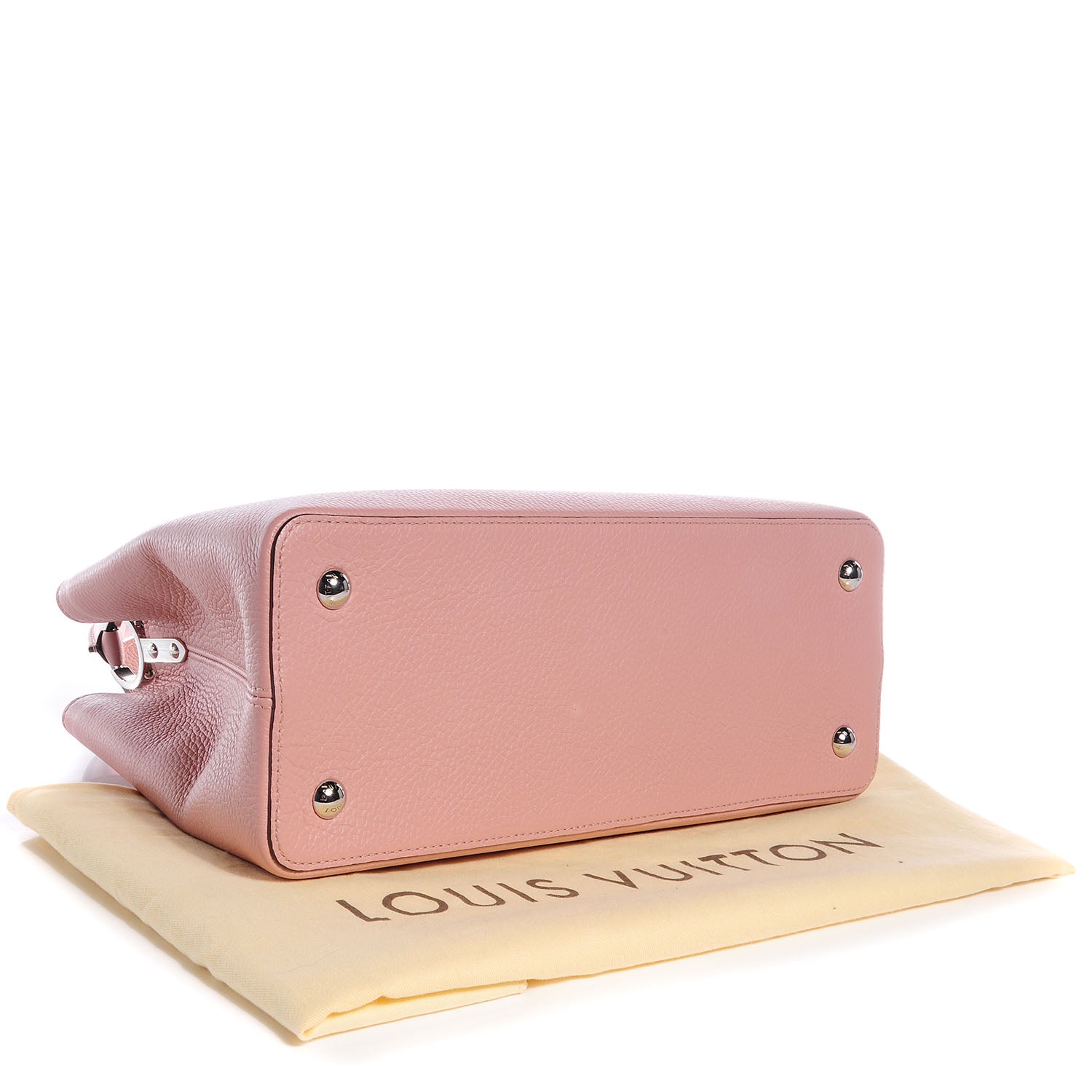 Louis Vuitton Taurillon Capucines MM Magnolia 4 of 7